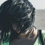 Rozświetl ciemne włosy: sombre krok po kroku z efektem jak z salonu