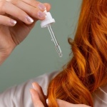 Peptydowe serum na wypadające włosy: Twoje SOS dla gęstszych, mocniejszych pasm