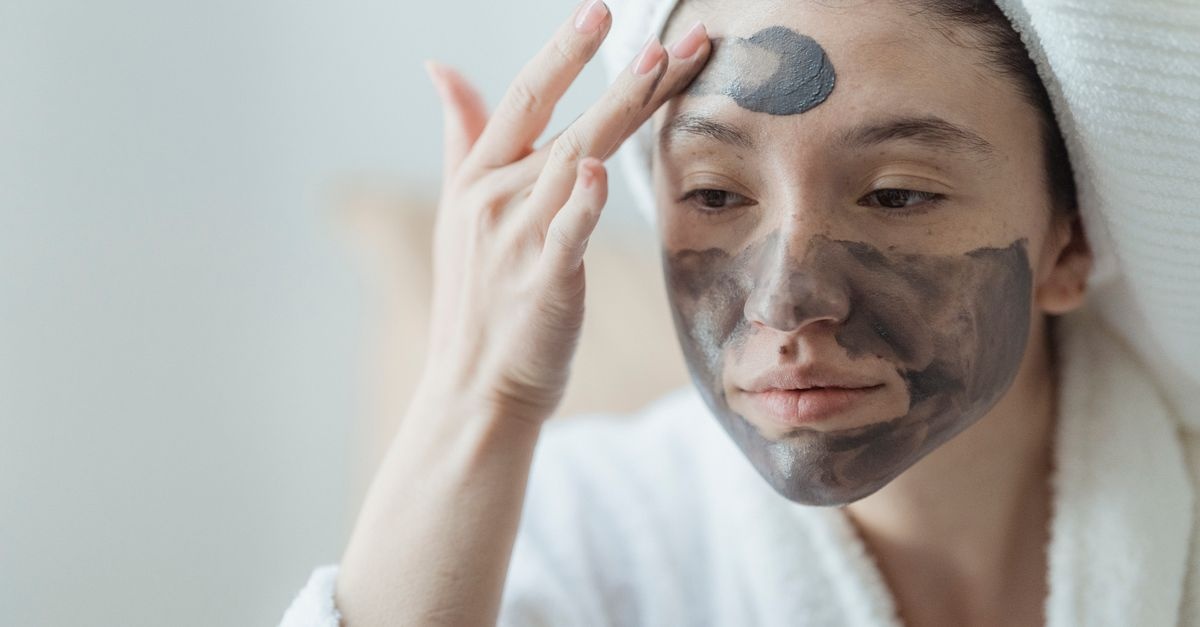 Glinkowe SPA bez przesuszenia: sprawdzone sposoby na idealną aplikację maseczki